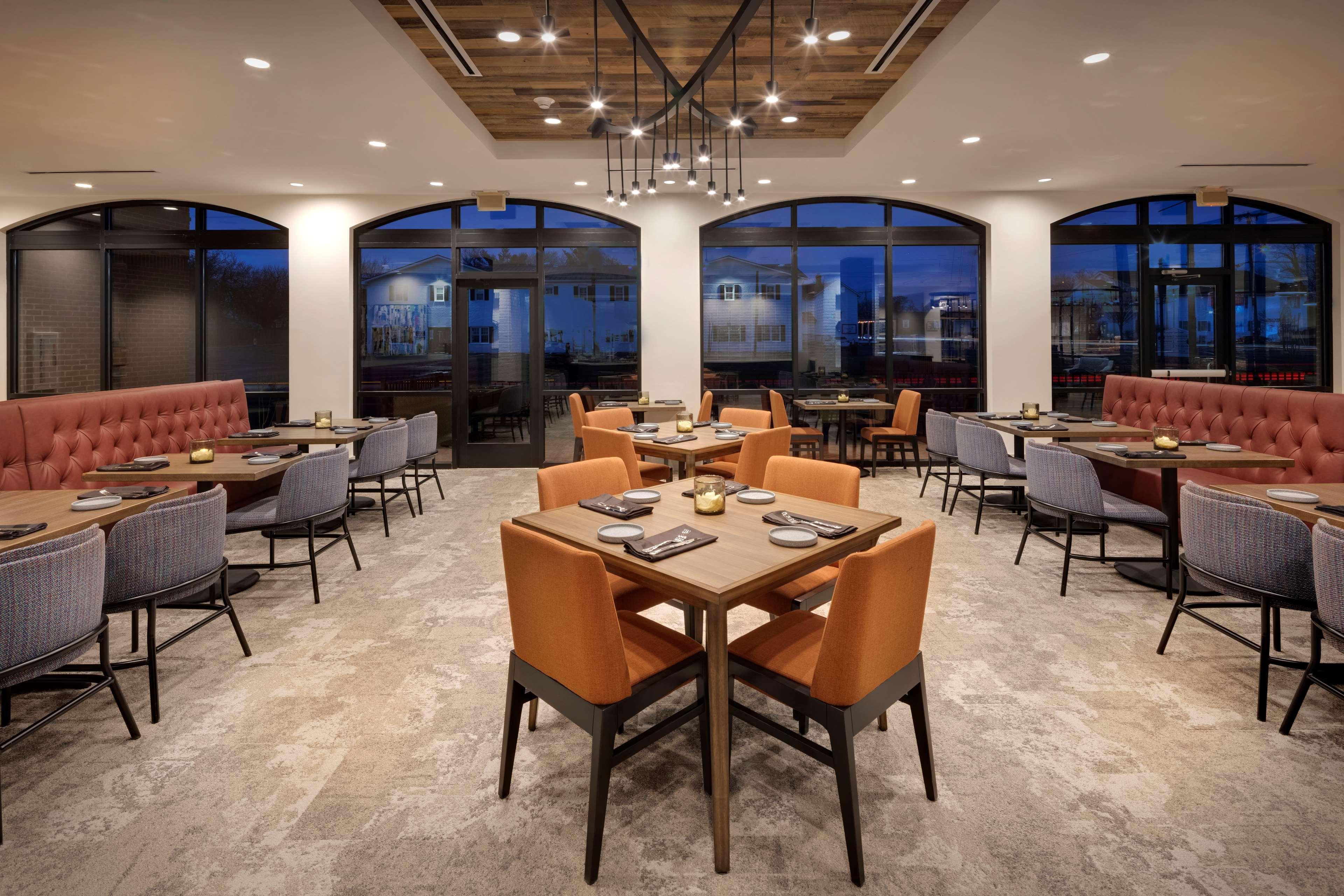 Hilton Garden Inn Haymarket 외부 사진