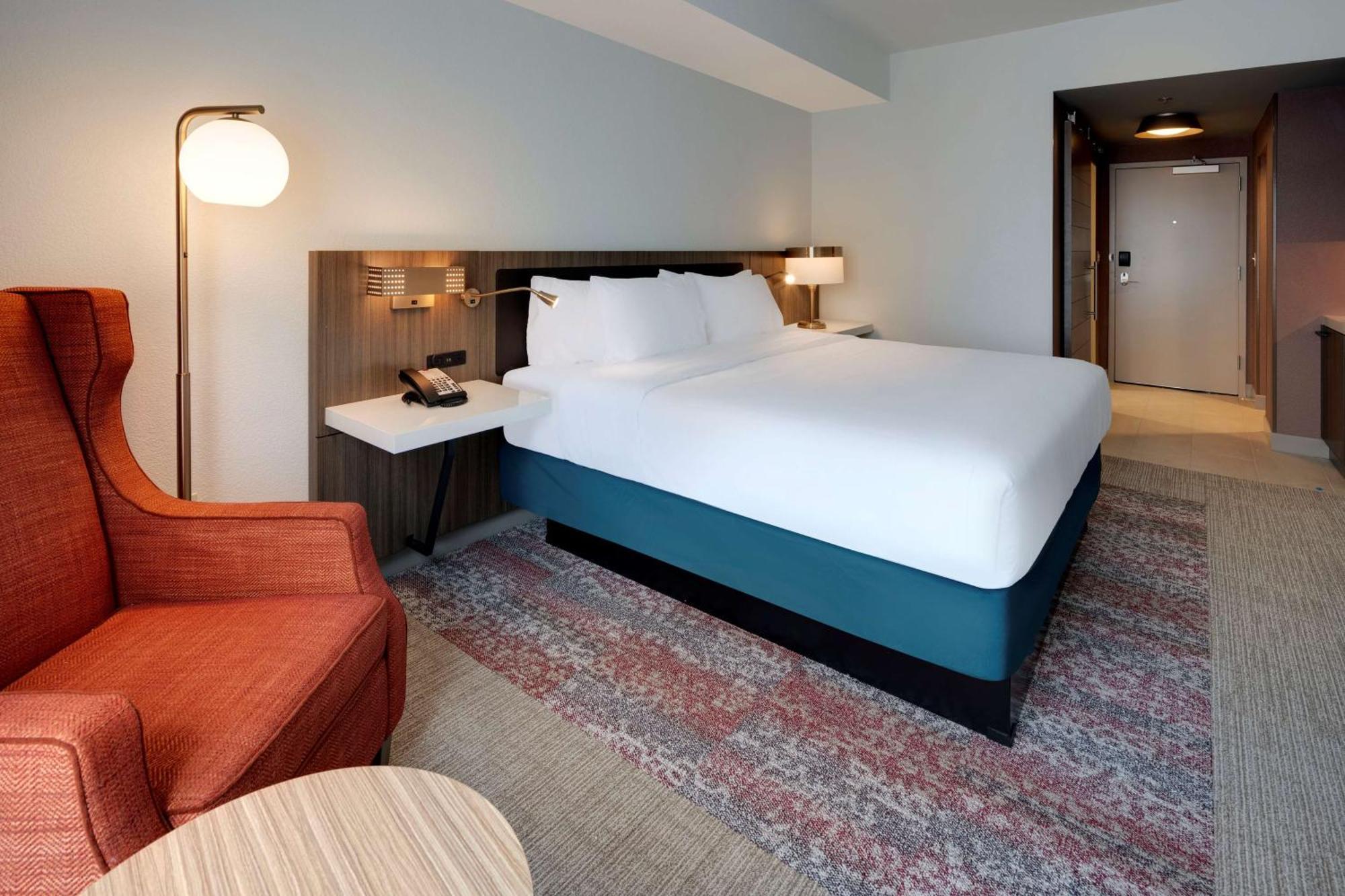 Hilton Garden Inn Haymarket 외부 사진